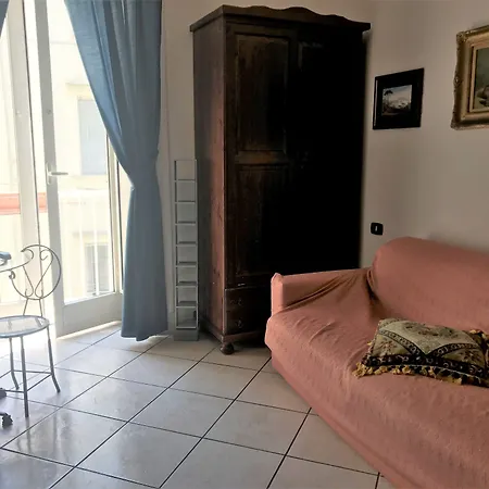 아트 스위트 프린시페 움베르토 B&B 3*