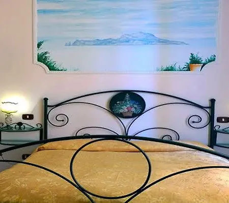 아트 스위트 프린시페 움베르토 B&B