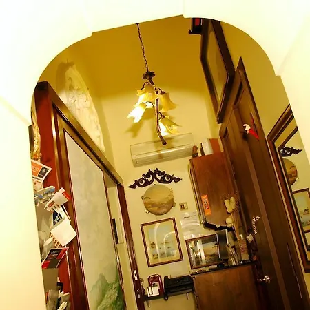 Art Principe Umberto 3* Naples