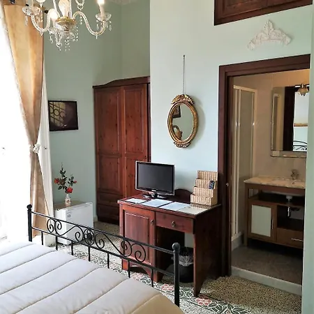 Bed & Breakfast Art Principe Umberto 3*